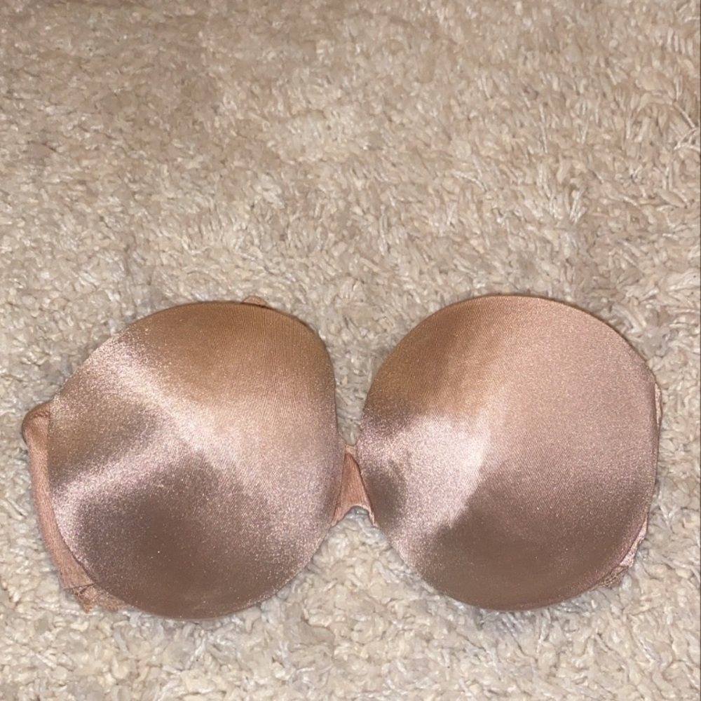 Like new DKNY nude strapless bra